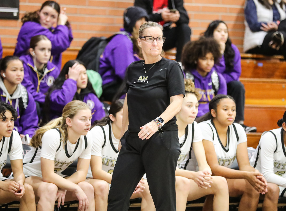 Mitty University girls basketball plus Sabrina Ionescu at Ionescu Showcase at De La Salle by Sam Stringer 1-20-2024012020246